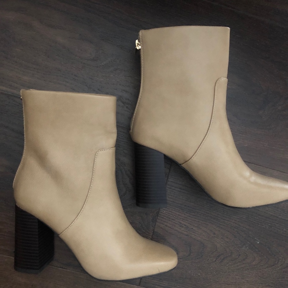 Nude faux leather ankle booty with gold zip upback